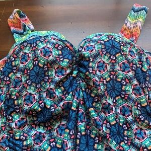 NWT Athena Soft Cup Underwire Bandini Top  32 B/C‎